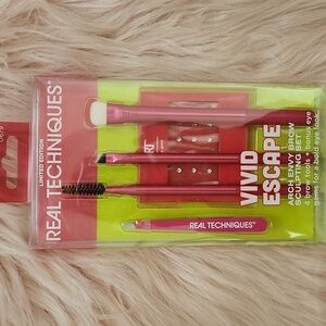 LIMITED EDITION Brand New REAL TECHNIQUES VIVID ESCAPE BROW SCULPTING SET